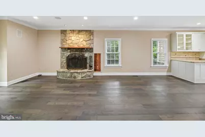 512 Seneca Green Way, Great Falls, VA 22066 - Photo 17