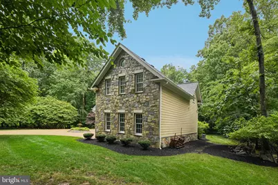512 Seneca Green Way, Great Falls, VA 22066 - Photo 9