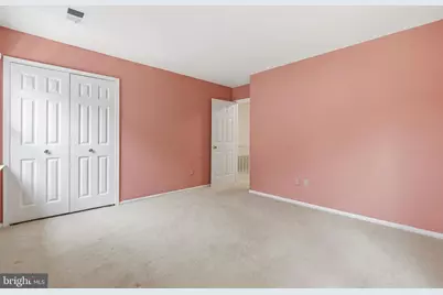 10127 Schoolhouse Woods Court, Burke, VA 22015 - Photo 23
