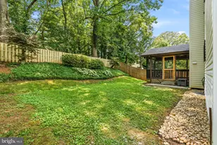 10127 Schoolhouse Woods Ct, Burke, VA 22015 - Photo 37