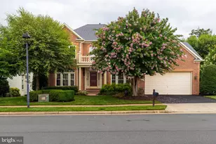 3714 Valley Oaks Dr, Fairfax, VA 22033 - Photo 1
