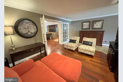7111 Cindy Lane, Annandale, VA 22003 - Photo 9