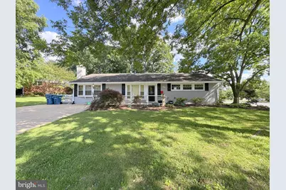 7111 Cindy Lane, Annandale, VA 22003 - Photo 3