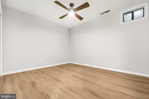 1604 Valencia Way, Reston, VA 20190 - Photo 31
