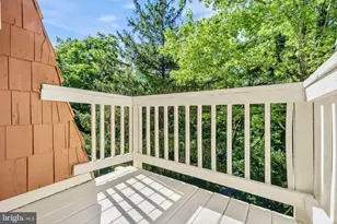 1604 Valencia Way, Reston, VA 20190 - Photo 23