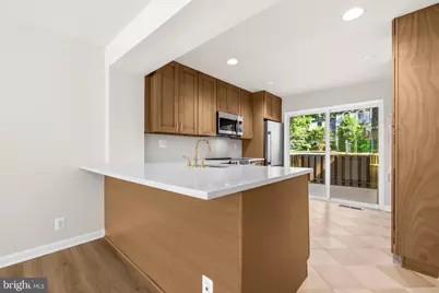1604 Valencia Way, Reston, VA 20190 - Photo 11