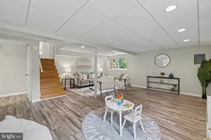 3511 Slade Run Dr, Falls Church, VA 22042 - Photo 43