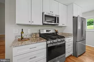 3511 Slade Run Dr, Falls Church, VA 22042 - Photo 19
