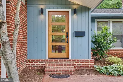 3511 Slade Run Drive, Falls Church, VA 22042 - Photo 3