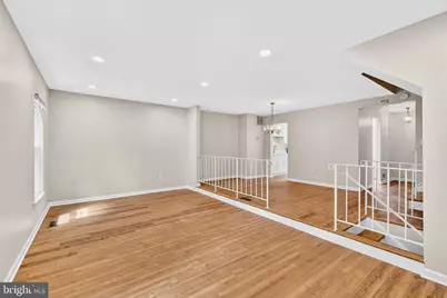 7306 Eggar Woods Lane, Springfield, VA 22153 - Photo 11
