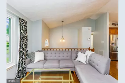 3827 Dittany Court, Chantilly, VA 20151 - Photo 5