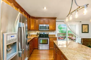 3827 Dittany Ct, Chantilly, VA 20151 - Photo 7