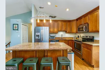 3827 Dittany Court, Chantilly, VA 20151 - Photo 9