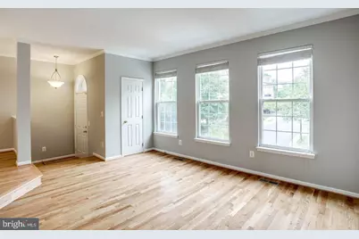12476 Casbeer Drive, Fairfax, VA 22033 - Photo 5