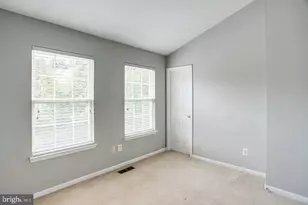 12476 Casbeer Dr, Fairfax, VA 22033 - Photo 23