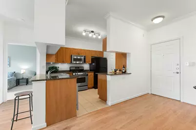 12949 Centre Park Circle #404, Herndon, VA 20171 - Photo 5