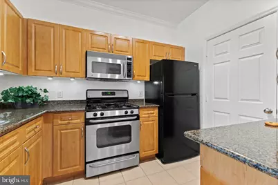12949 Centre Park Circle #404, Herndon, VA 20171 - Photo 9