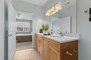 12949 Centre Park Cir, Herndon, VA 20171 - Photo 17
