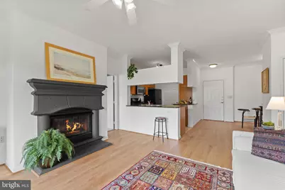 12949 Centre Park Circle #404, Herndon, VA 20171 - Photo 13