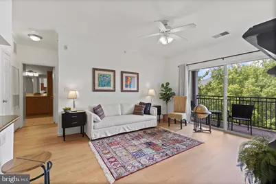 12949 Centre Park Circle #404, Herndon, VA 20171 - Photo 11