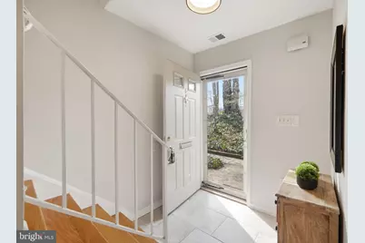 8230 Carrleigh Parkway #84, Springfield, VA 22152 - Photo 7