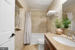 8230 Carrleigh Pkwy, Springfield, VA 22152 - Photo 21