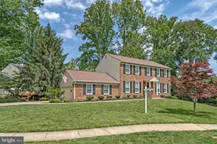 8422 Blevins Way Ct, Vienna, VA 22182 - Photo 1