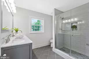 8422 Blevins Way Ct, Vienna, VA 22182 - Photo 23