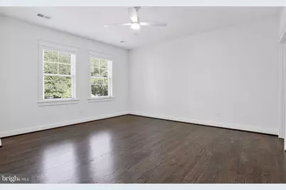 1712 East Avenue, McLean, VA 22101 - Photo 59