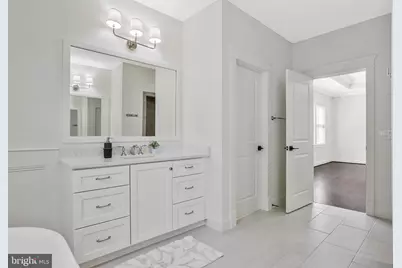 1712 East Avenue, McLean, VA 22101 - Photo 53
