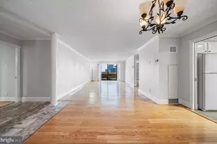 1800 Old Meadow Rd, McLean, VA 22102 - Photo 5