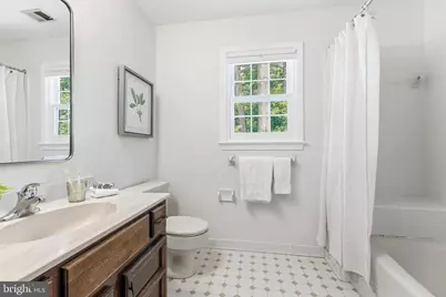 9200 Ripple Brook Road, Great Falls, VA 22066 - Photo 29