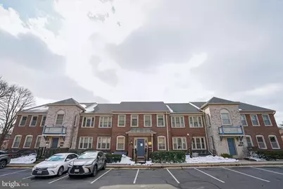 4322 Evergreen Ln #E, Annandale, VA 22003 - Photo 3