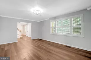 7217 Reservation Dr, Springfield, VA 22153 - Photo 9