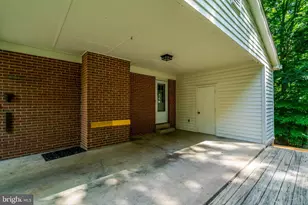7217 Reservation Dr, Springfield, VA 22153 - Photo 47