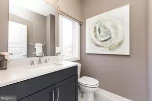 11597 Patriotic Ln, Reston, VA 20190 - Photo 31