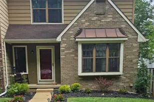 10243 Roberts Common Ln, Burke, VA 22015 - Photo 1