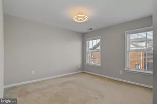 4619 Hummingbird Ln, Fairfax, VA 22033 - Photo 17