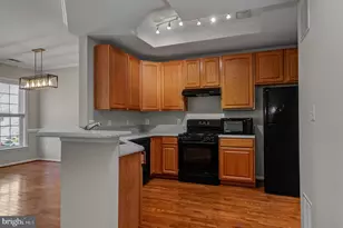 4619 Hummingbird Ln, Fairfax, VA 22033 - Photo 11