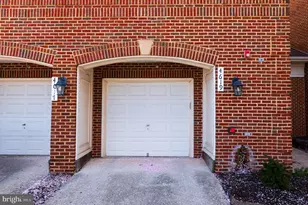 4619 Hummingbird Ln, Fairfax, VA 22033 - Photo 3