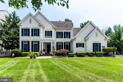 7920 N Park Street N, Dunn Loring, VA 22027 - Photo 1