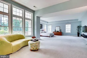 7920 N Park Street N, Dunn Loring, VA 22027 - Photo 25