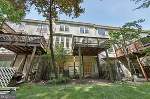 6140 Manchester Park Cir, Alexandria, VA 22310 - Photo 37