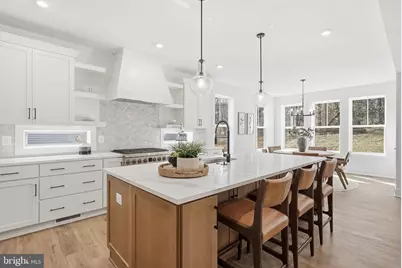 5413 Woodway Drive, Alexandria, VA 22310 - Photo 13