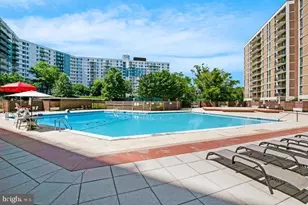 6800 Fleetwood Rd, McLean, VA 22101 - Photo 31