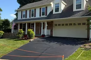 9625 Laurel Oak Pl, Fairfax Station, VA 22039 - Photo 1