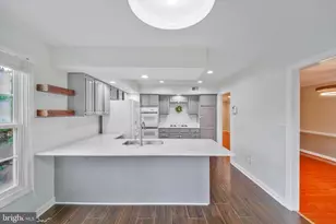 14718 Winterfield Ct, Centreville, VA 20120 - Photo 45