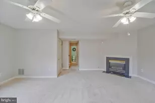 14718 Winterfield Ct, Centreville, VA 20120 - Photo 75
