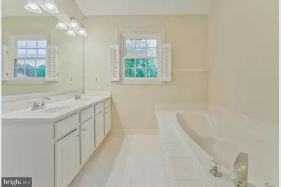 14718 Winterfield Court, Centreville, VA 20120 - Photo 55