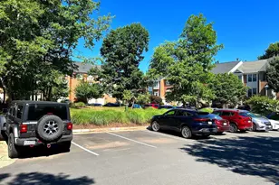 14718 Winterfield Ct, Centreville, VA 20120 - Photo 49